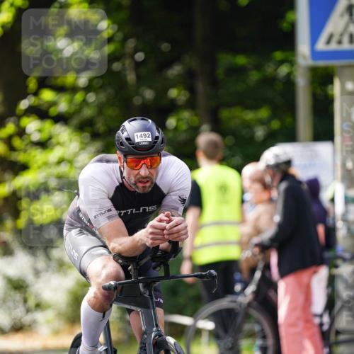 14.09.2025 - Stadtparktriathlon Michael Burmester http://msf.ph/oto/8915909 14.09.2025 13:09:28 Radfahren 1343, 1351, 1441, 1454, 1479, 1492 meine-sportfotos.de