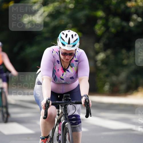 14.09.2025 - Stadtparktriathlon Michael Burmester http://msf.ph/oto/8915921 14.09.2025 13:10:37 Radfahren 1331, 1341, 1342, 1380, 1414, 1431, 1489, 1510, 1519 meine-sportfotos.de