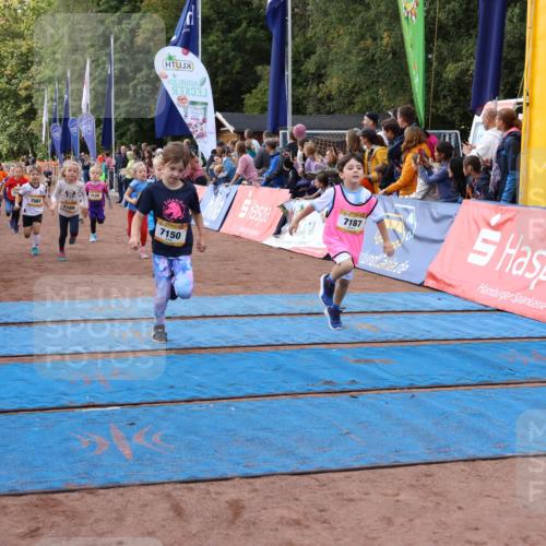 14.09.2025 - Airport Race Strokosch-Dieckow http://msf.ph/oto/8915951 14.09.2025 11:20:43 Ziel 7137, 7062, 7189, 7120, 7150, 7187 meine-sportfotos.de
