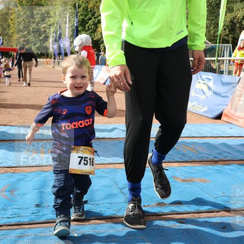 14.09.2025 - Airport Race Strokosch-Dieckow http://msf.ph/oto/8916044 14.09.2025 11:23:27 Ziel 71, 7516 meine-sportfotos.de