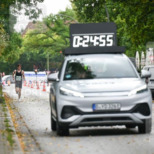21.09.2025 - PSD Bank Halbmarathon Dr. Thomas Lammeyer http://msf.ph/oto/8916089 21.09.2025 10:24:33 Laufen 4011, 0, 24, 55, 3260 meine-sportfotos.de