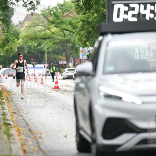 21.09.2025 - PSD Bank Halbmarathon Dr. Thomas Lammeyer http://msf.ph/oto/8916103 21.09.2025 10:24:35 Laufen 1011, 0, 24, 57, 2, 40, 326 meine-sportfotos.de