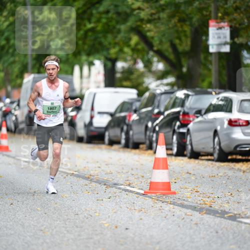 21.09.2025 - PSD Bank Halbmarathon Dr. Thomas Lammeyer http://msf.ph/oto/8916185 21.09.2025 10:26:16 Laufen 1807 meine-sportfotos.de