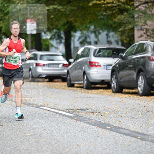 21.09.2025 - PSD Bank Halbmarathon Dr. Thomas Lammeyer http://msf.ph/oto/8916317 21.09.2025 10:28:20 Laufen 1832 meine-sportfotos.de