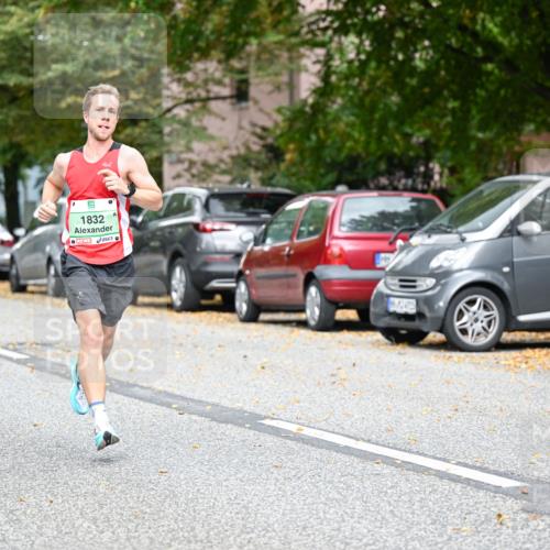 21.09.2025 - PSD Bank Halbmarathon Dr. Thomas Lammeyer http://msf.ph/oto/8916328 21.09.2025 10:28:21 Laufen 1832 meine-sportfotos.de