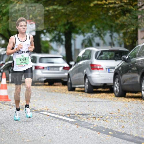 21.09.2025 - PSD Bank Halbmarathon Dr. Thomas Lammeyer http://msf.ph/oto/8916336 21.09.2025 10:28:28 Laufen 1793 meine-sportfotos.de