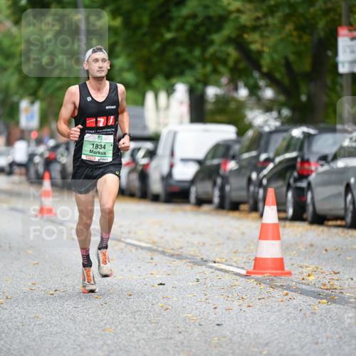 21.09.2025 - PSD Bank Halbmarathon Dr. Thomas Lammeyer http://msf.ph/oto/8916364 21.09.2025 10:28:42 Laufen 1834 meine-sportfotos.de