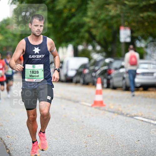 21.09.2025 - PSD Bank Halbmarathon Dr. Thomas Lammeyer http://msf.ph/oto/8916393 21.09.2025 10:28:47 Laufen 1828 meine-sportfotos.de