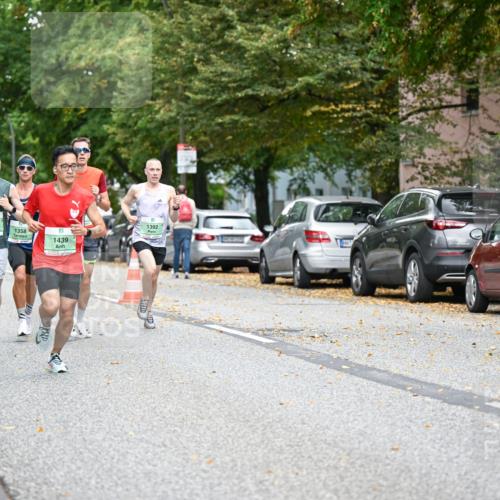 21.09.2025 - PSD Bank Halbmarathon Dr. Thomas Lammeyer http://msf.ph/oto/8916412 21.09.2025 10:28:51 Laufen 1843, 1358, 1439, 1392, 49 meine-sportfotos.de
