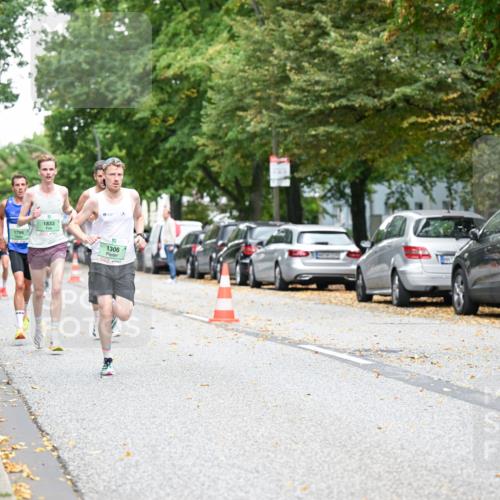21.09.2025 - PSD Bank Halbmarathon Dr. Thomas Lammeyer http://msf.ph/oto/8916453 21.09.2025 10:29:09 Laufen 1833, 1799, 1306 meine-sportfotos.de