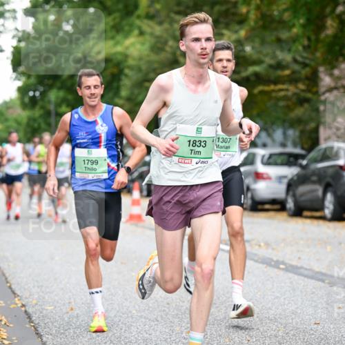 21.09.2025 - PSD Bank Halbmarathon Dr. Thomas Lammeyer http://msf.ph/oto/8916471 21.09.2025 10:29:12 Laufen 1799, 1833, 1307 meine-sportfotos.de