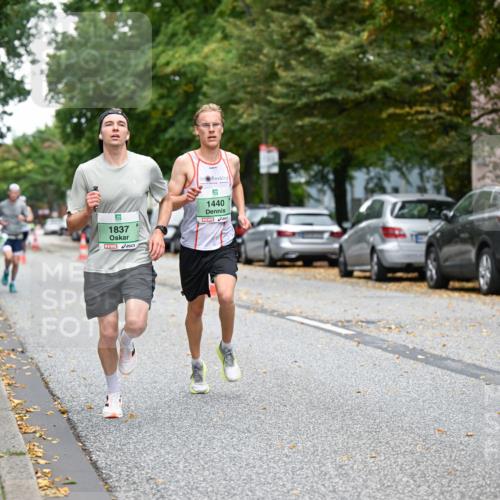 21.09.2025 - PSD Bank Halbmarathon Dr. Thomas Lammeyer http://msf.ph/oto/8916530 21.09.2025 10:29:29 Laufen 1837, 1440 meine-sportfotos.de