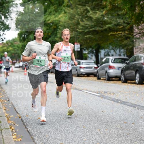 21.09.2025 - PSD Bank Halbmarathon Dr. Thomas Lammeyer http://msf.ph/oto/8916531 21.09.2025 10:29:29 Laufen 1837, 1440 meine-sportfotos.de