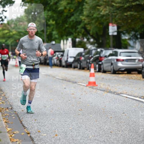 21.09.2025 - PSD Bank Halbmarathon Dr. Thomas Lammeyer http://msf.ph/oto/8916547 21.09.2025 10:29:32 Laufen 46 meine-sportfotos.de