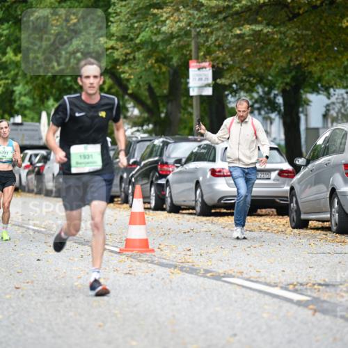 21.09.2025 - PSD Bank Halbmarathon Dr. Thomas Lammeyer http://msf.ph/oto/8916638 21.09.2025 10:30:23 Laufen 1777, 1931, 12195 meine-sportfotos.de