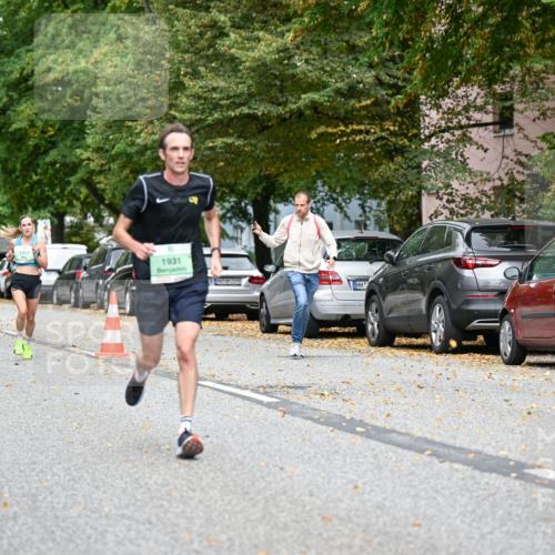 21.09.2025 - PSD Bank Halbmarathon Dr. Thomas Lammeyer http://msf.ph/oto/8916646 21.09.2025 10:30:24 Laufen 1777, 1931, 4915 meine-sportfotos.de