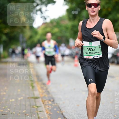 21.09.2025 - PSD Bank Halbmarathon Dr. Thomas Lammeyer http://msf.ph/oto/8916721 21.09.2025 10:30:46 Laufen 1627, 1 meine-sportfotos.de