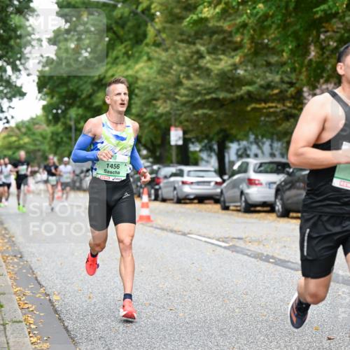 21.09.2025 - PSD Bank Halbmarathon Dr. Thomas Lammeyer http://msf.ph/oto/8916736 21.09.2025 10:30:49 Laufen 1456, 1882 meine-sportfotos.de
