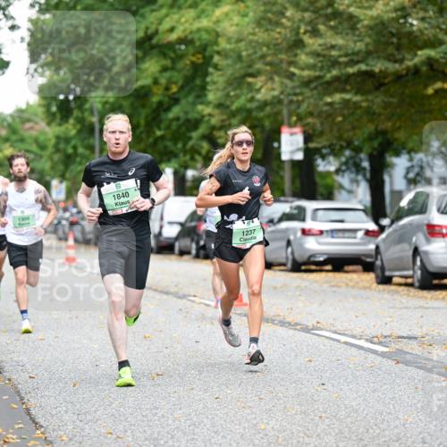 21.09.2025 - PSD Bank Halbmarathon Dr. Thomas Lammeyer http://msf.ph/oto/8916761 21.09.2025 10:30:54 Laufen 1667, 1309, 1840, 1237 meine-sportfotos.de