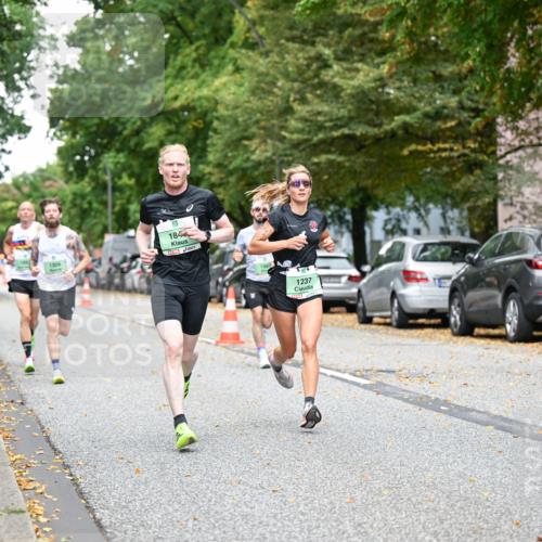 21.09.2025 - PSD Bank Halbmarathon Dr. Thomas Lammeyer http://msf.ph/oto/8916766 21.09.2025 10:30:55 Laufen 1309, 184, 1237 meine-sportfotos.de