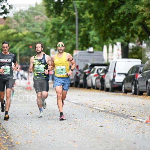 21.09.2025 - PSD Bank Halbmarathon Dr. Thomas Lammeyer http://msf.ph/oto/8916887 21.09.2025 10:31:37 Laufen 849, 1471, 1178 meine-sportfotos.de
