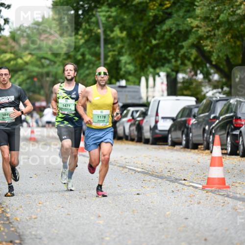 21.09.2025 - PSD Bank Halbmarathon Dr. Thomas Lammeyer http://msf.ph/oto/8916891 21.09.2025 10:31:38 Laufen 1849, 1471, 1178, 21, 04, 28 meine-sportfotos.de