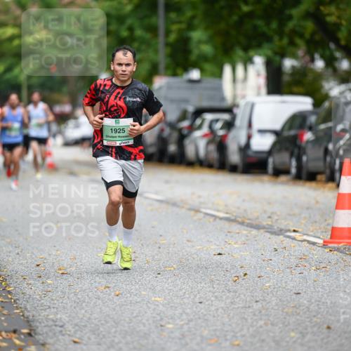 21.09.2025 - PSD Bank Halbmarathon Dr. Thomas Lammeyer http://msf.ph/oto/8917008 21.09.2025 10:32:04 Laufen 1925 meine-sportfotos.de
