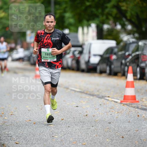 21.09.2025 - PSD Bank Halbmarathon Dr. Thomas Lammeyer http://msf.ph/oto/8917014 21.09.2025 10:32:05 Laufen 1925 meine-sportfotos.de