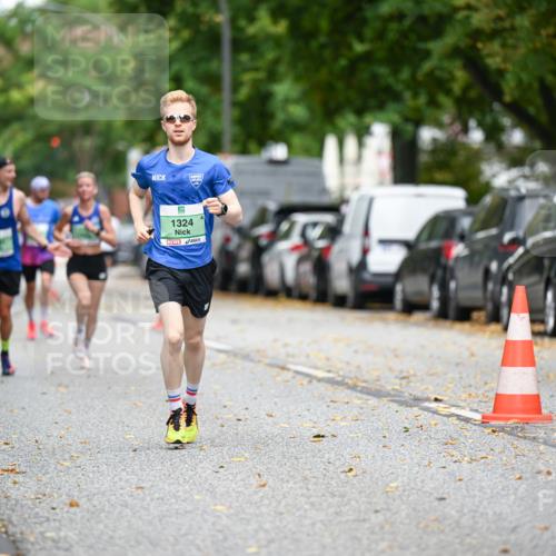 21.09.2025 - PSD Bank Halbmarathon Dr. Thomas Lammeyer http://msf.ph/oto/8917101 21.09.2025 10:32:30 Laufen 1324 meine-sportfotos.de