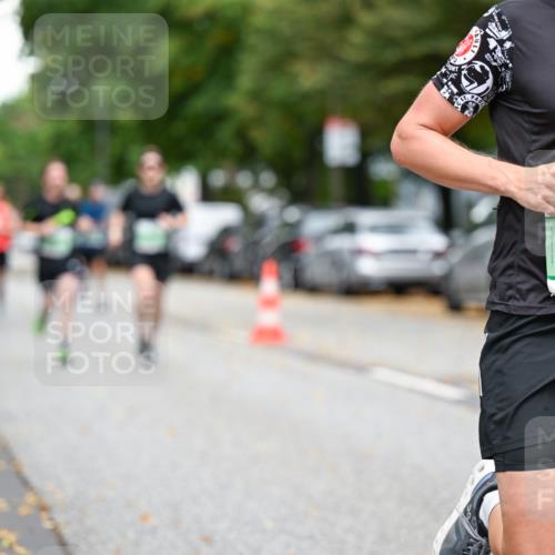 21.09.2025 - PSD Bank Halbmarathon Dr. Thomas Lammeyer http://msf.ph/oto/8917205 21.09.2025 10:32:50 Laufen 1910, 1236 meine-sportfotos.de