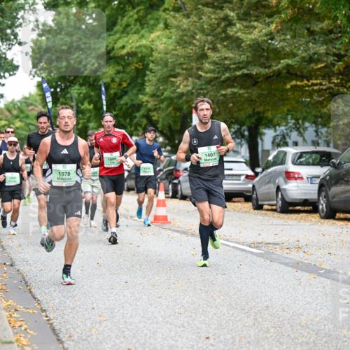 21.09.2025 - PSD Bank Halbmarathon Dr. Thomas Lammeyer http://msf.ph/oto/8917351 21.09.2025 10:33:17 Laufen 1890, 1978, 1889, 1407, 1936 meine-sportfotos.de