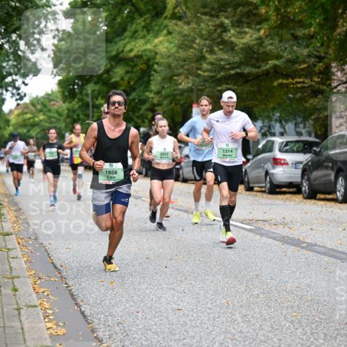 21.09.2025 - PSD Bank Halbmarathon Dr. Thomas Lammeyer http://msf.ph/oto/8917437 21.09.2025 10:33:33 Laufen 1858, 2012, 1314 meine-sportfotos.de
