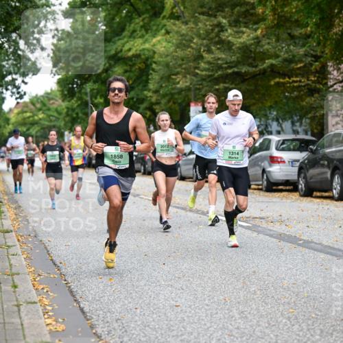 21.09.2025 - PSD Bank Halbmarathon Dr. Thomas Lammeyer http://msf.ph/oto/8917438 21.09.2025 10:33:33 Laufen 1858, 2012, 1314 meine-sportfotos.de