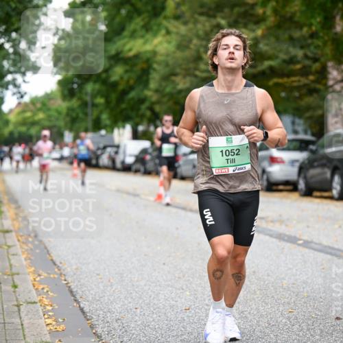 21.09.2025 - PSD Bank Halbmarathon Dr. Thomas Lammeyer http://msf.ph/oto/8917518 21.09.2025 10:33:45 Laufen 4, 1, 1052 meine-sportfotos.de