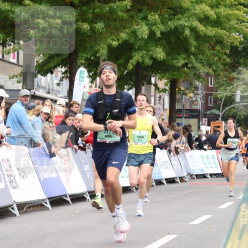 21.09.2025 - PSD Bank Halbmarathon Strokosch-Dieckow http://msf.ph/oto/8917545 21.09.2025 11:44:25 Ziel 1091, 1329, 1966, 2081, 2173, 3023, 4057 meine-sportfotos.de