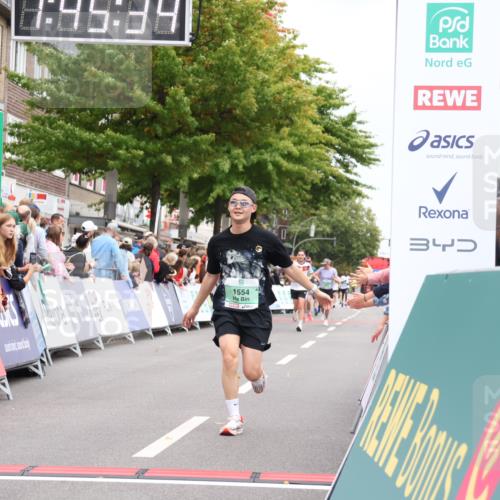 21.09.2025 - PSD Bank Halbmarathon Strokosch-Dieckow http://msf.ph/oto/8917670 21.09.2025 11:44:58 Ziel 1554, 2303 meine-sportfotos.de