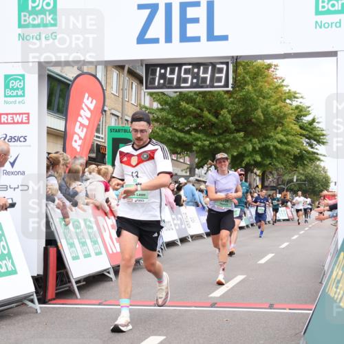21.09.2025 - PSD Bank Halbmarathon Strokosch-Dieckow http://msf.ph/oto/8917688 21.09.2025 11:45:06 Ziel 1554, 1728, 2171, 2605 meine-sportfotos.de