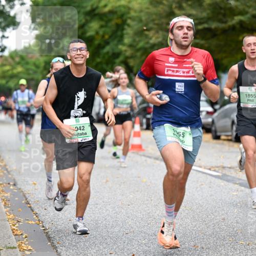 21.09.2025 - PSD Bank Halbmarathon Dr. Thomas Lammeyer http://msf.ph/oto/8917751 21.09.2025 10:34:18 Laufen 342, 55, 1855 meine-sportfotos.de