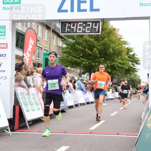 21.09.2025 - PSD Bank Halbmarathon Strokosch-Dieckow http://msf.ph/oto/8917885 21.09.2025 11:45:47 Ziel 1049, 2261, 2409, 2483, 3173 meine-sportfotos.de