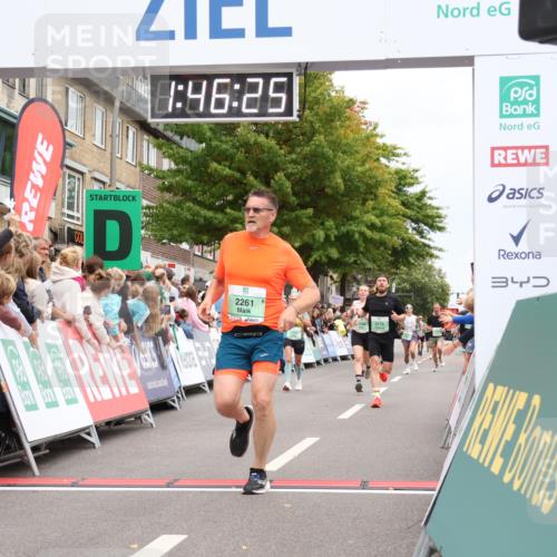 21.09.2025 - PSD Bank Halbmarathon Strokosch-Dieckow http://msf.ph/oto/8917891 21.09.2025 11:45:48 Ziel 1049, 2261, 2409, 2483, 3173 meine-sportfotos.de