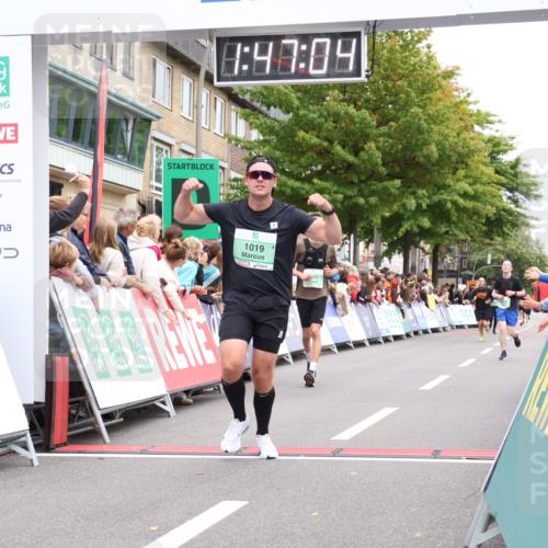 21.09.2025 - PSD Bank Halbmarathon Strokosch-Dieckow http://msf.ph/oto/8918043 21.09.2025 11:46:27 Ziel 1019, 1062, 2129, 2931, 3630 meine-sportfotos.de