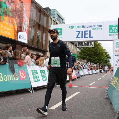21.09.2025 - PSD Bank Halbmarathon Strokosch-Dieckow http://msf.ph/oto/8918112 21.09.2025 11:46:42 Ziel 1321, 1583, 2112, 2391, 2791, 2919 meine-sportfotos.de