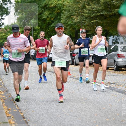 21.09.2025 - PSD Bank Halbmarathon Dr. Thomas Lammeyer http://msf.ph/oto/8918135 21.09.2025 10:35:08 Laufen 2115, 14545, 1998, 2082, 1917, 1318 meine-sportfotos.de