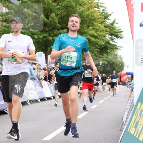 21.09.2025 - PSD Bank Halbmarathon Strokosch-Dieckow http://msf.ph/oto/8918188 21.09.2025 11:46:56 Ziel 1601, 1956, 2155, 2634, 3102 meine-sportfotos.de