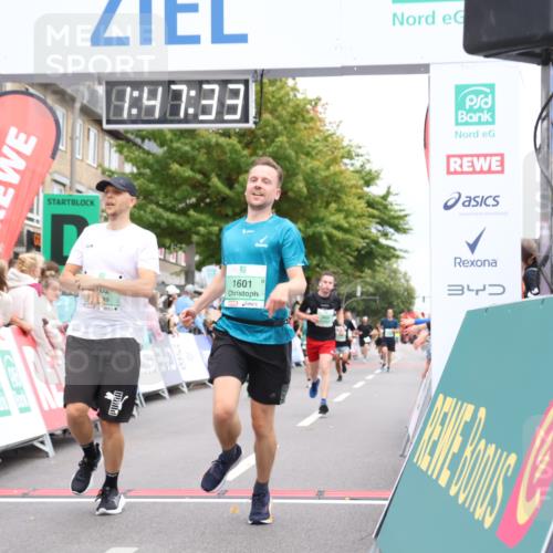 21.09.2025 - PSD Bank Halbmarathon Strokosch-Dieckow http://msf.ph/oto/8918191 21.09.2025 11:46:57 Ziel 1465, 1582, 1601, 1956, 2155, 2634, 3102 meine-sportfotos.de