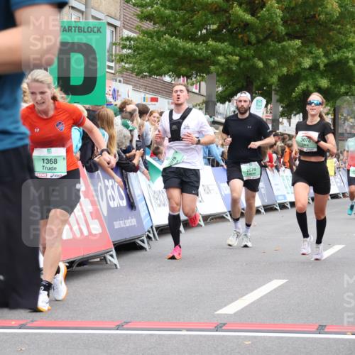 21.09.2025 - PSD Bank Halbmarathon Strokosch-Dieckow http://msf.ph/oto/8918251 21.09.2025 11:47:06 Ziel 1368, 1465, 1582, 1810, 1993, 2070, 2078, 2634, 3078 meine-sportfotos.de