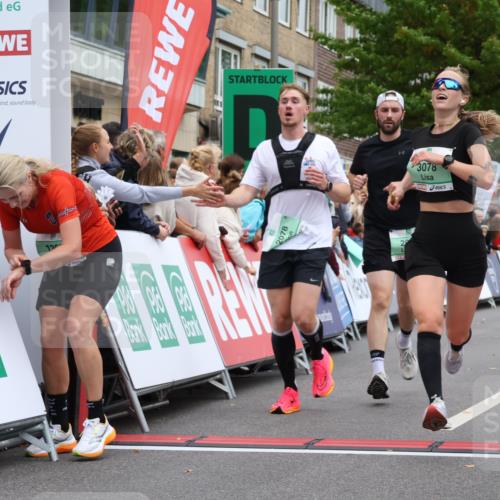 21.09.2025 - PSD Bank Halbmarathon Strokosch-Dieckow http://msf.ph/oto/8918263 21.09.2025 11:47:08 Ziel 1368, 1465, 1582, 1810, 1965, 1993, 2070, 2078, 2478, 3078 meine-sportfotos.de