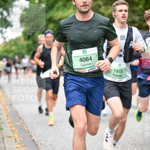 21.09.2025 - PSD Bank Halbmarathon Dr. Thomas Lammeyer http://msf.ph/oto/8918323 21.09.2025 10:35:30 Laufen 1979, 4064, 1233, 1915 meine-sportfotos.de