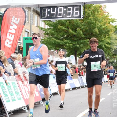 21.09.2025 - PSD Bank Halbmarathon Strokosch-Dieckow http://msf.ph/oto/8918419 21.09.2025 11:47:59 Ziel 1962, 2193, 2394, 2725 meine-sportfotos.de