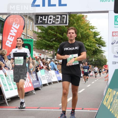 21.09.2025 - PSD Bank Halbmarathon Strokosch-Dieckow http://msf.ph/oto/8918428 21.09.2025 11:48:00 Ziel 1962, 2193, 2394, 2725 meine-sportfotos.de